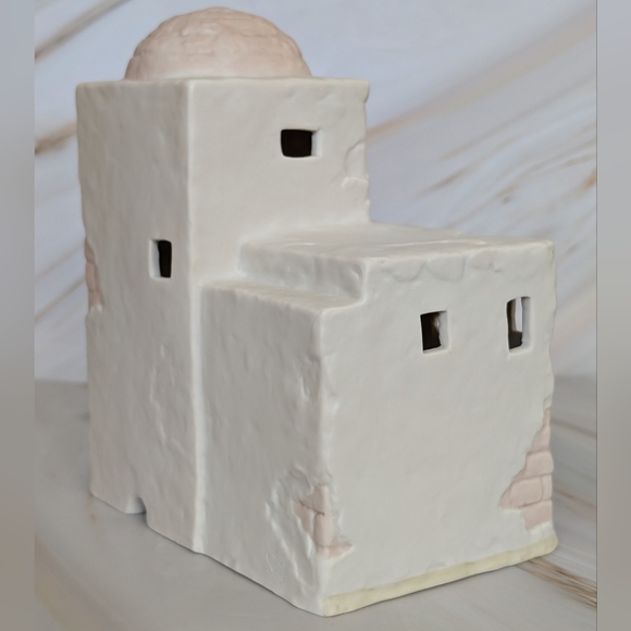 Rare! Precious Moments - Lighted Inn - Nativity Addition - Picture 6 of 12